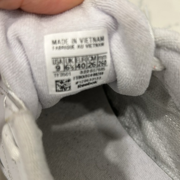 Reebok Classic women size 9 - Picture 4 of 6